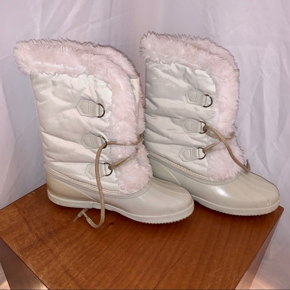 sorel white winter boots